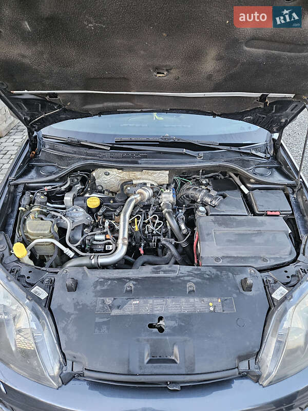 Лифтбек Renault Laguna 2009 в Виноградове