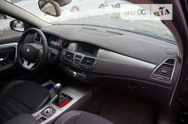 Лифтбек Renault Laguna 2011 в Самборе