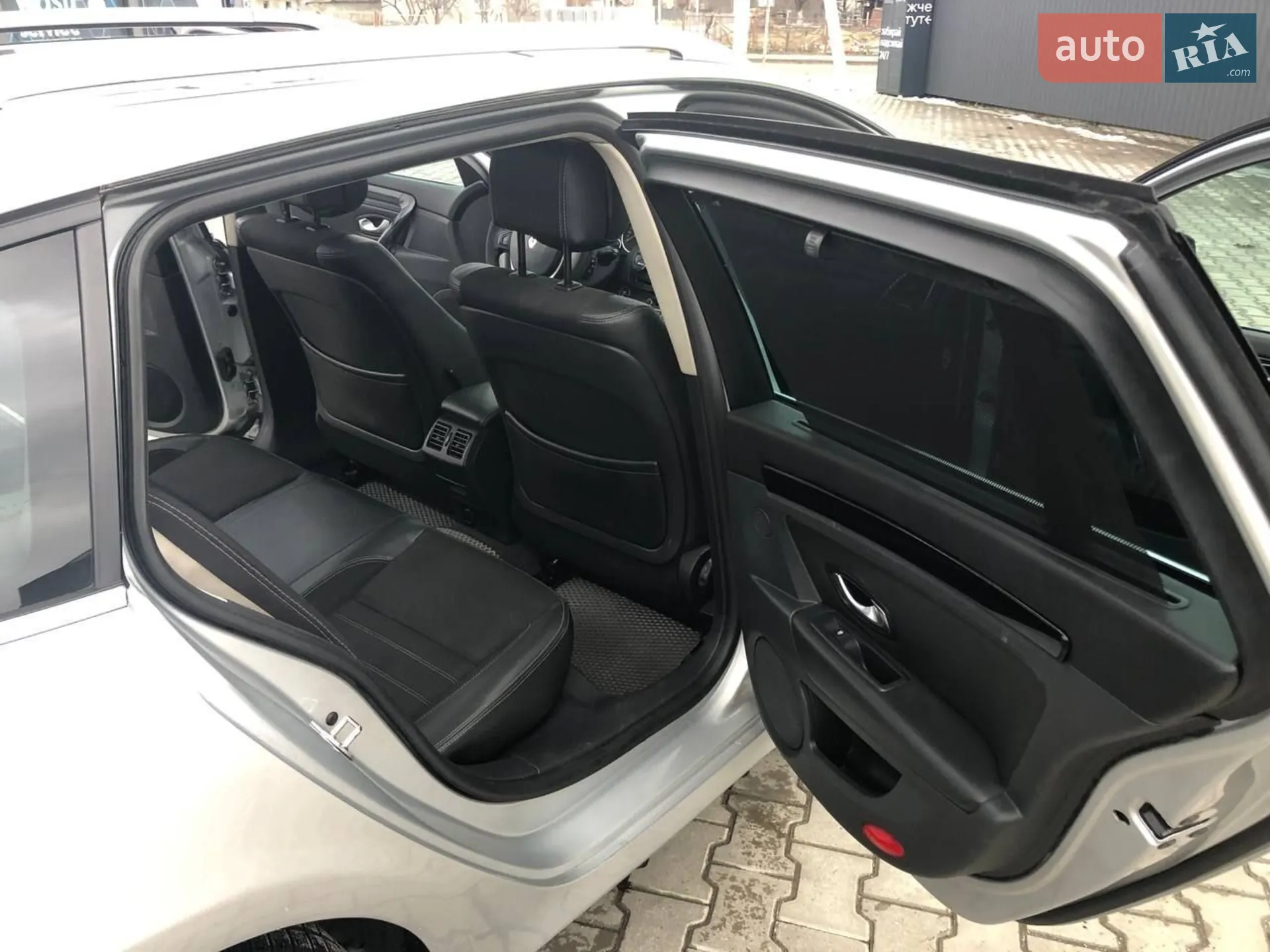 2012 Renault Laguna - мініатюра 15