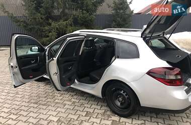 Универсал Renault Laguna 2012 в Лановцах