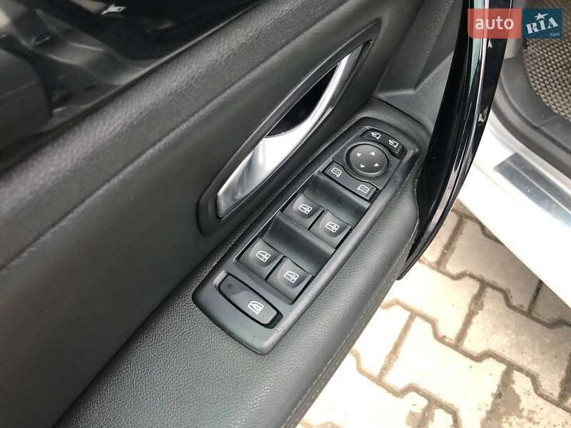 Универсал Renault Laguna 2012 в Лановцах