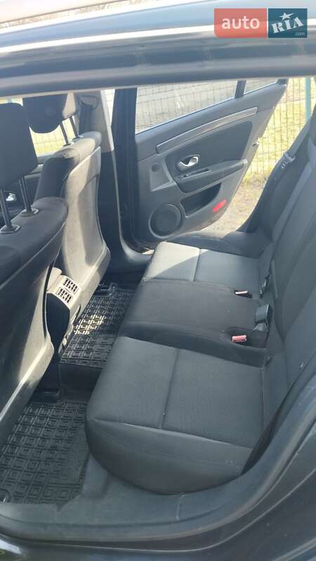 Універсал Renault Laguna 2010 в Києві