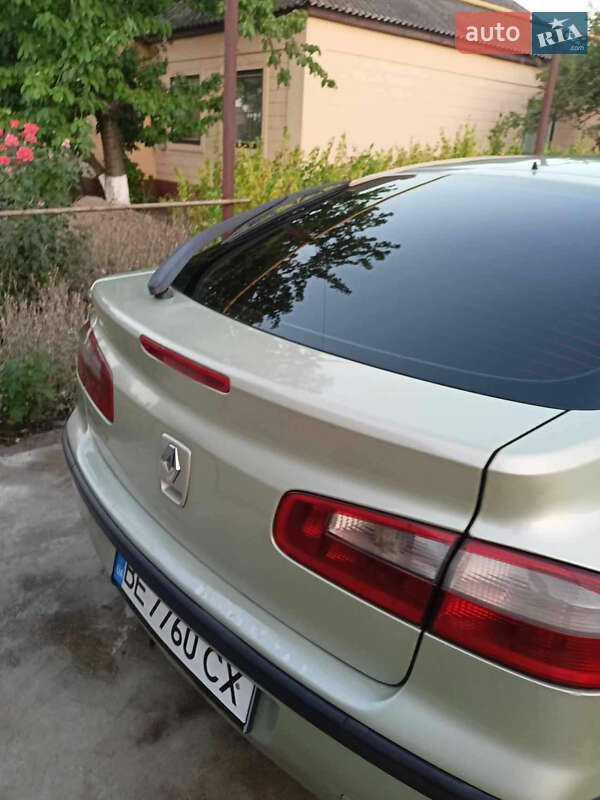Лифтбек Renault Laguna 2002 в Первомайске