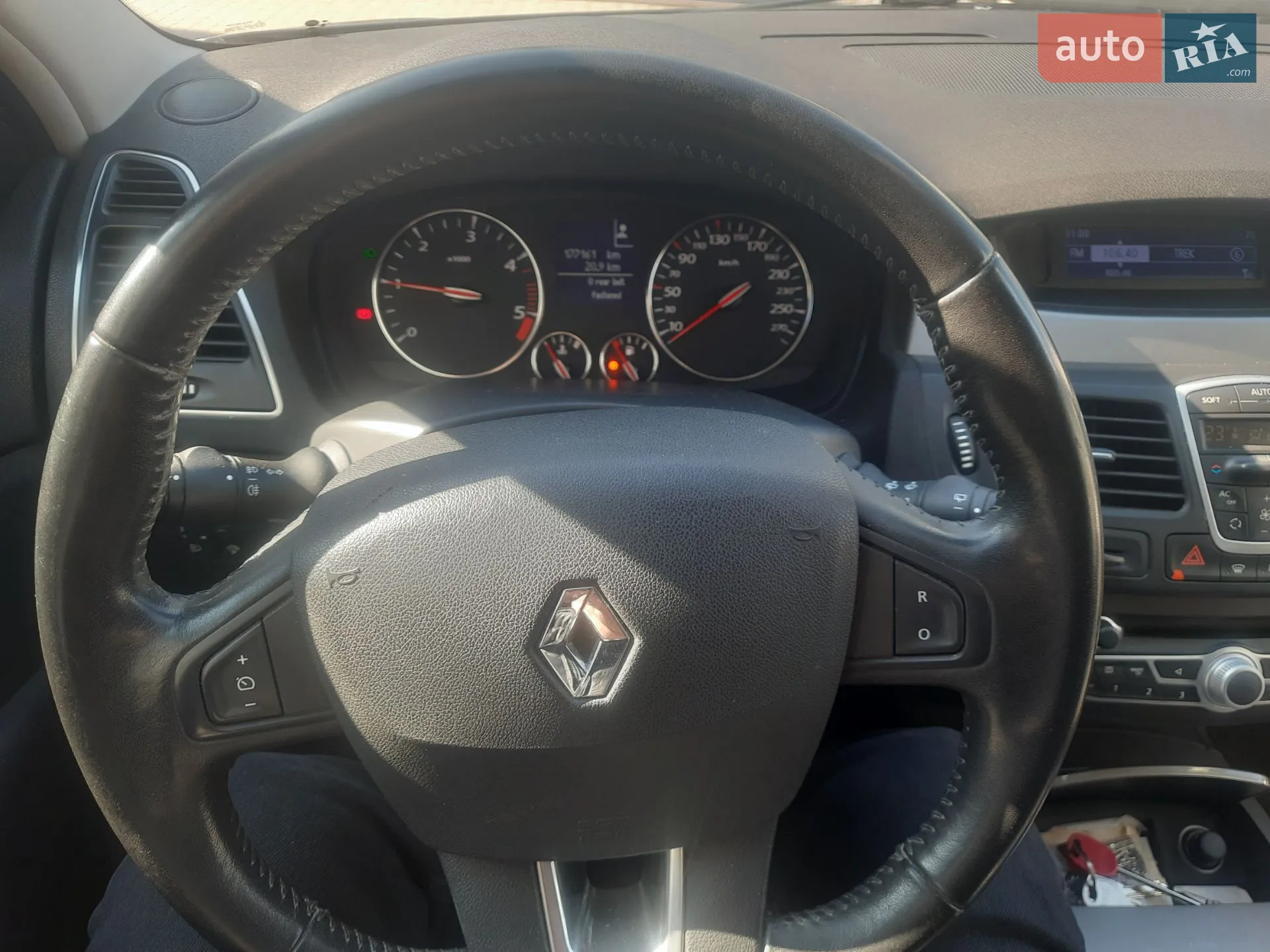 2011 Renault Laguna - мініатюра 10