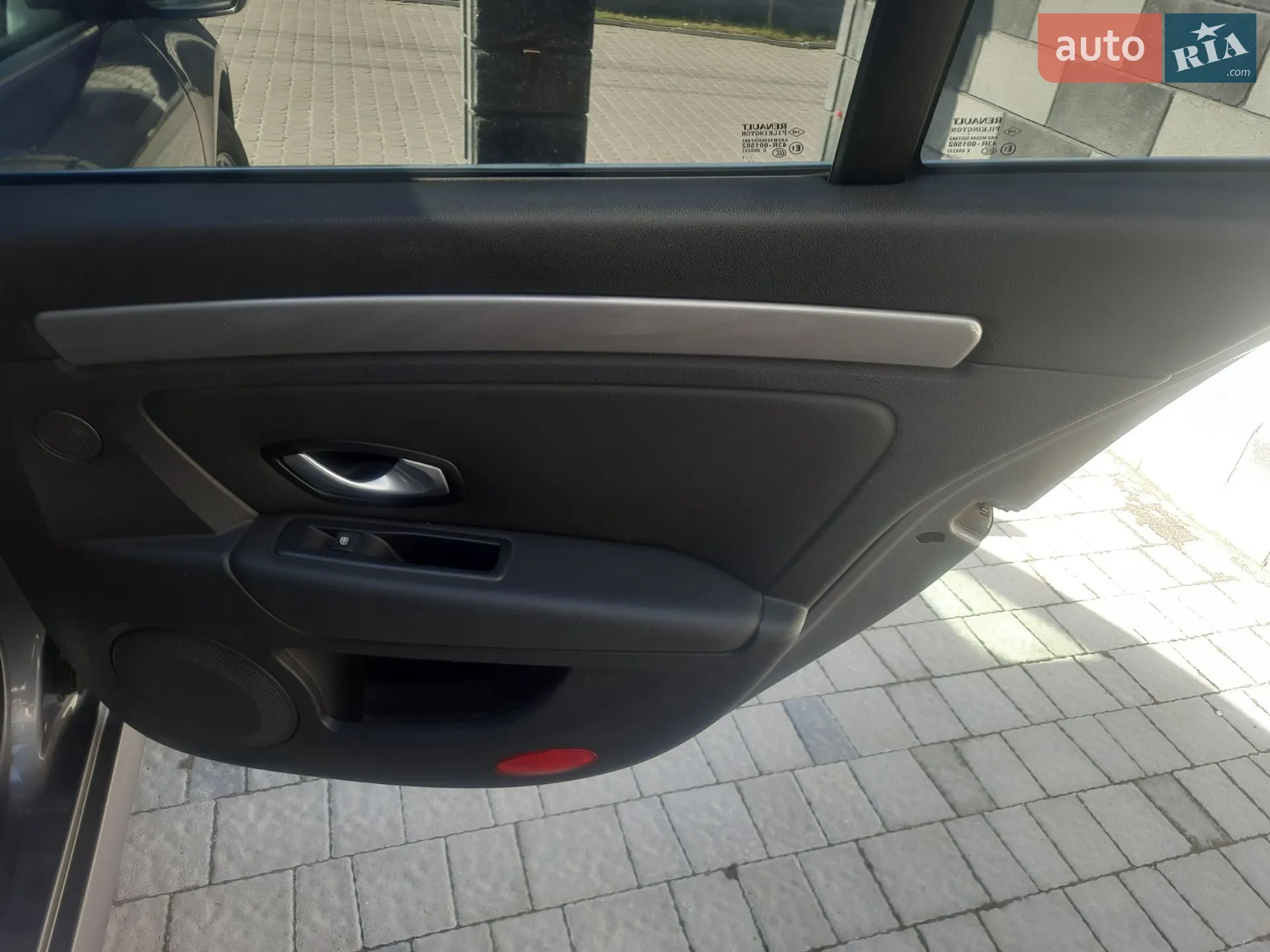 2011 Renault Laguna - мініатюра 20
