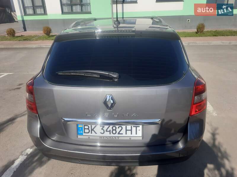 Универсал Renault Laguna 2011 в Ровно
