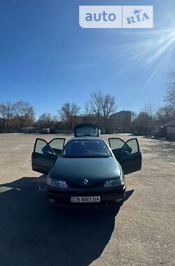 Лифтбек Renault Laguna 1998 в Чернигове