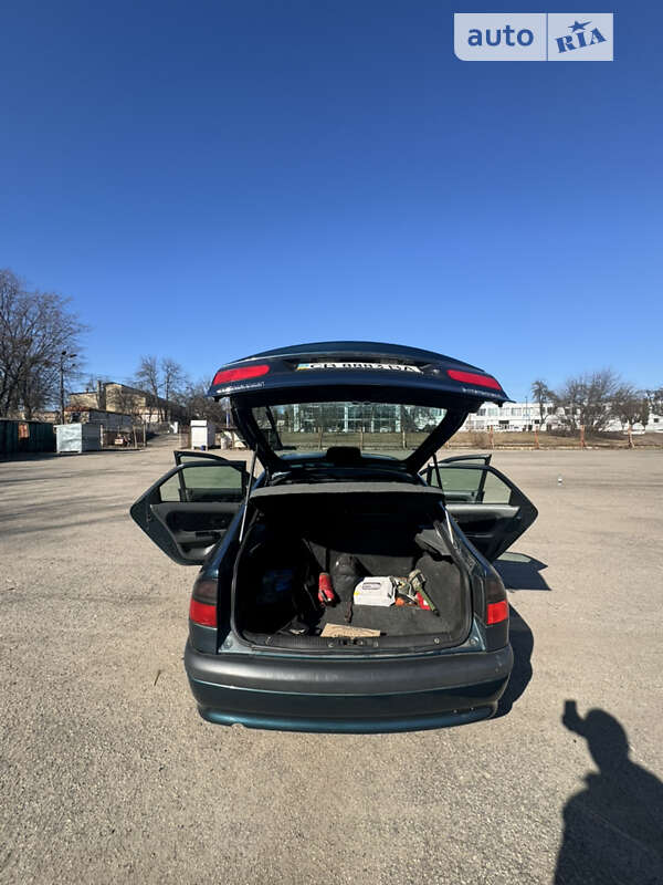 Ліфтбек Renault Laguna 1998 в Чернігові