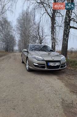 Универсал Renault Laguna 2011 в Ромнах