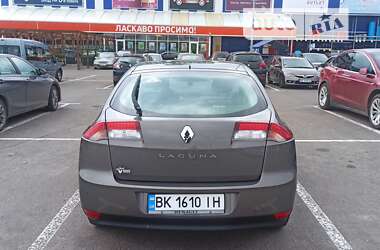 Лифтбек Renault Laguna 2009 в Ровно