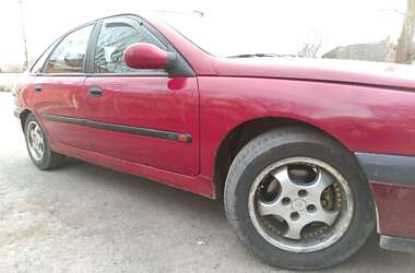 Лифтбек Renault Laguna 1995 в Казатине