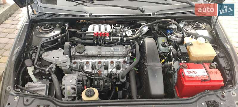 Универсал Renault Laguna 1997 в Волочиске