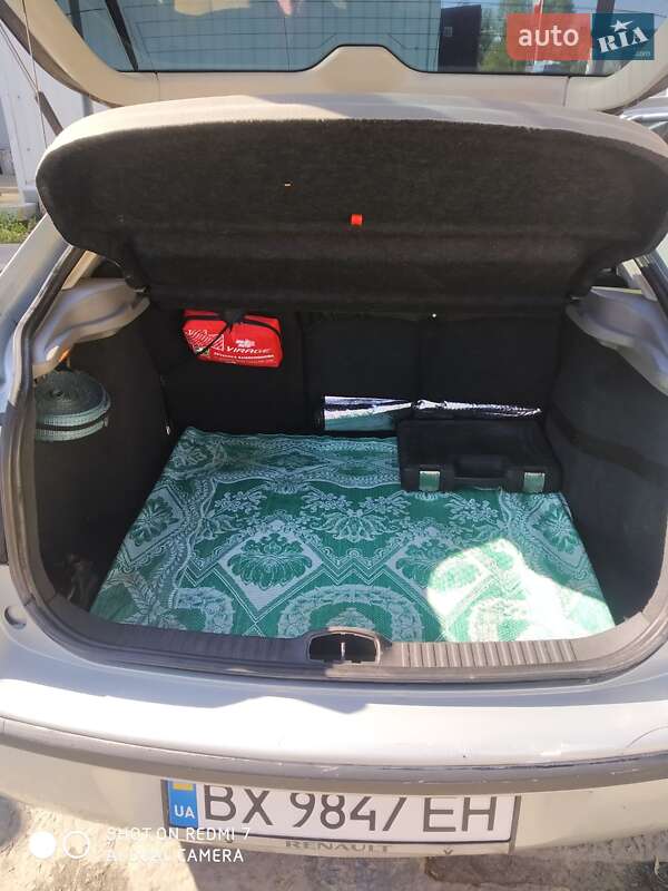 Лифтбек Renault Laguna 2001 в Староконстантинове фото 5 Лифтбек Renault Laguna 2001 в Староконстантинове