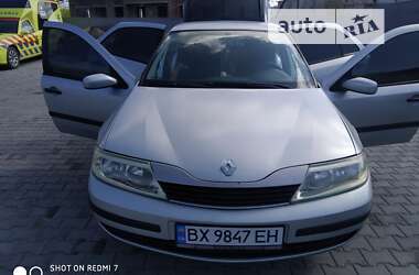 Лифтбек Renault Laguna 2001 в Староконстантинове