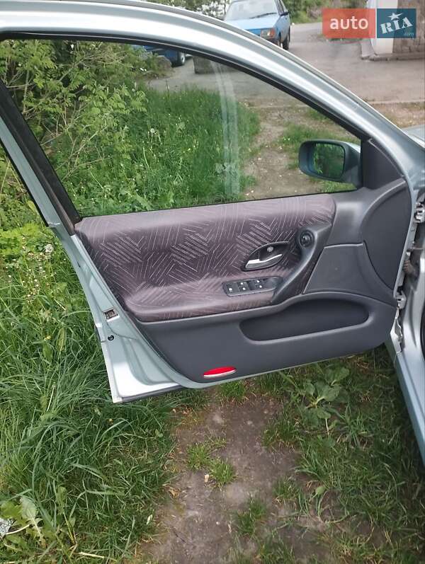 Универсал Renault Laguna 2001 в Коломые