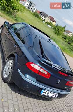 Лифтбек Renault Laguna 2005 в 