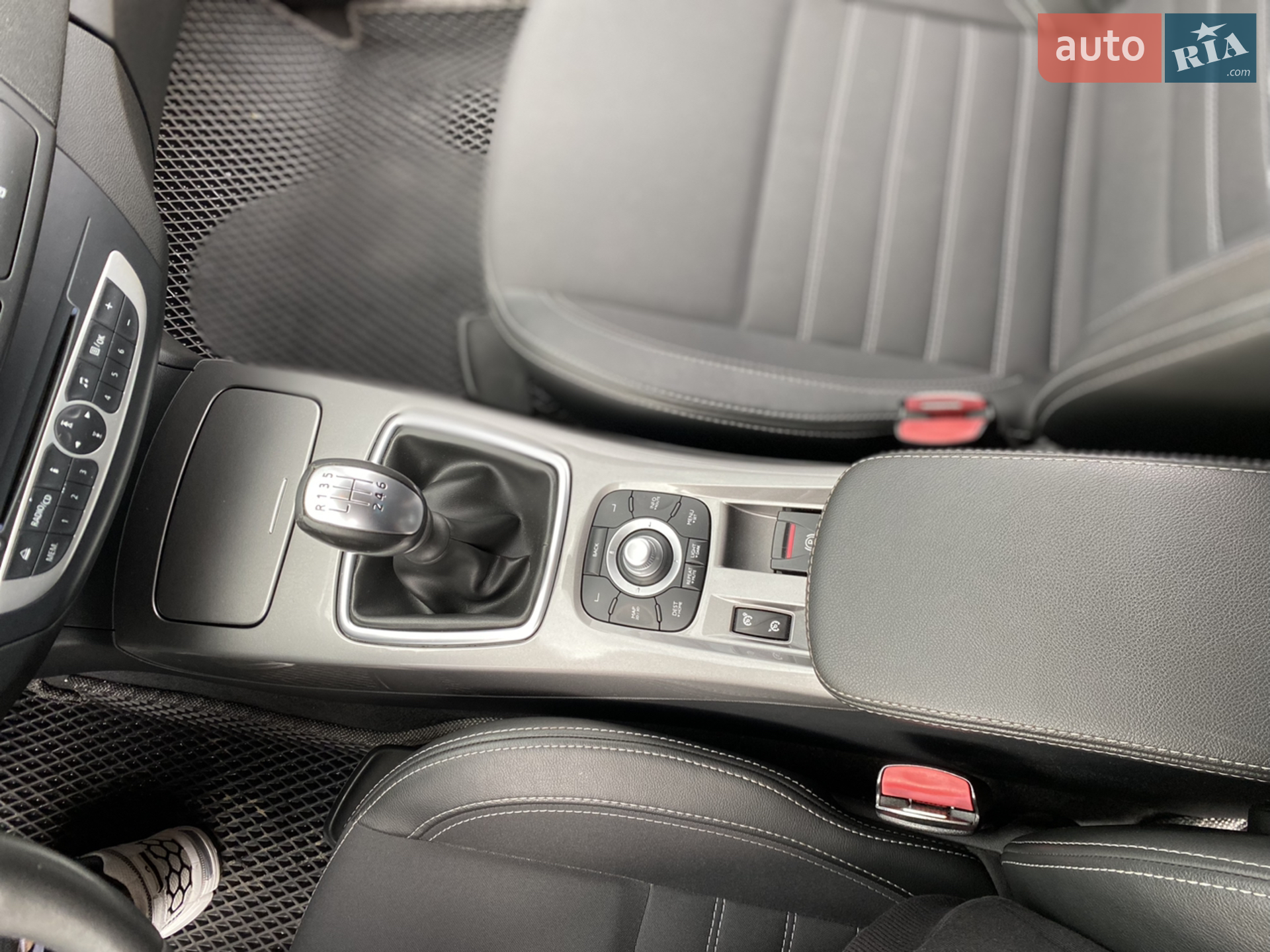 2011 Renault Laguna - мініатюра 22