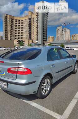 Ліфтбек Renault Laguna 2001 в Києві