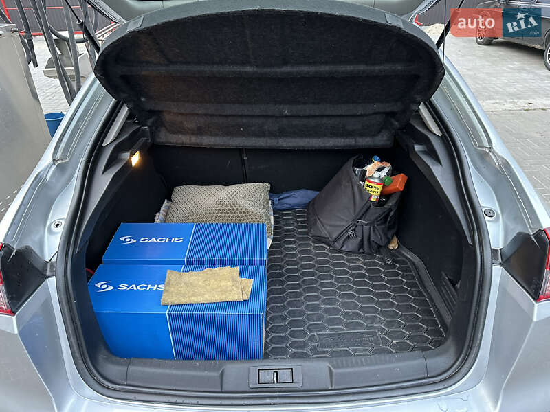 Ліфтбек Renault Laguna 2014 в Прилуках