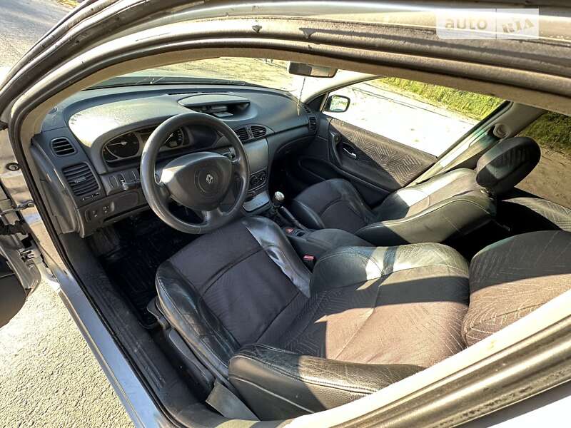 Ліфтбек Renault Laguna 2002 в Шумську фото 16 Ліфтбек Renault Laguna 2002 в Шумську