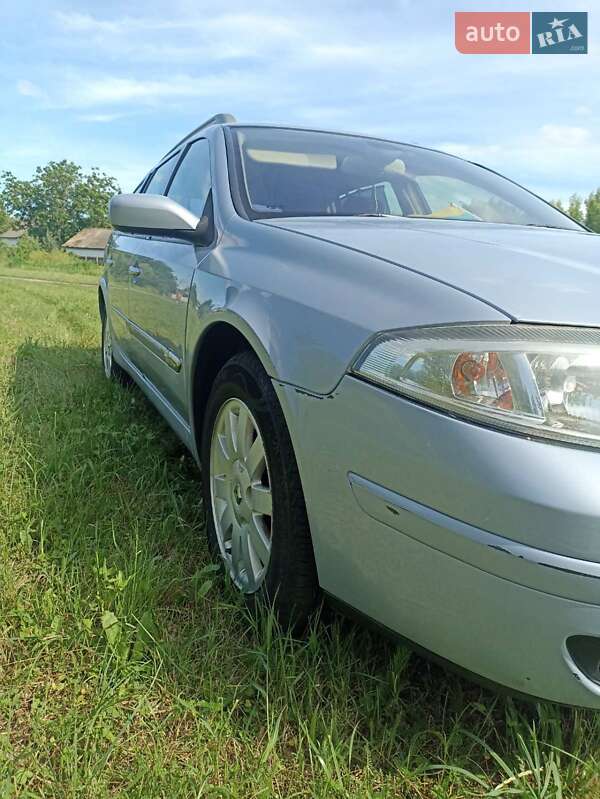 Універсал Renault Laguna 2001 в Ічні