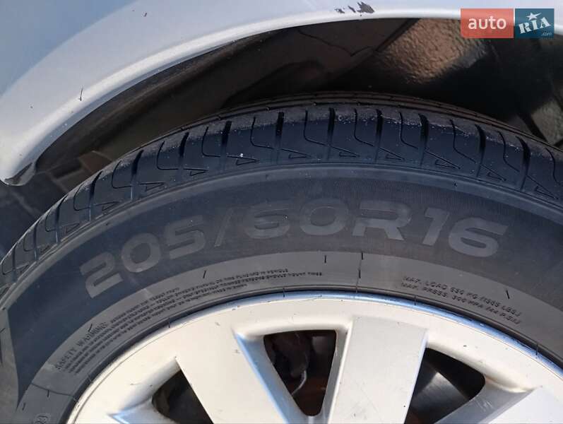 Універсал Renault Laguna 2001 в Ічні