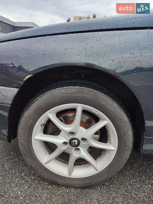 Лифтбек Renault Laguna 2000 в Киеве фото 8 Лифтбек Renault Laguna 2000 в Киеве