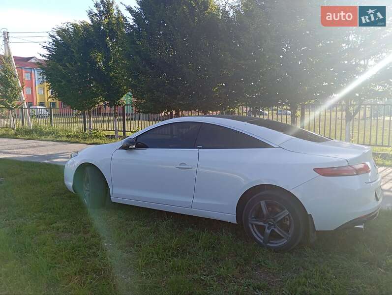 Купе Renault Laguna 2013 в Бердичеве