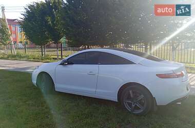 Купе Renault Laguna 2013 в 
