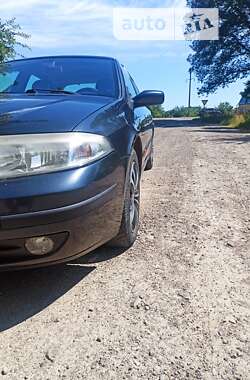 Лифтбек Renault Laguna 2003 в Стрые