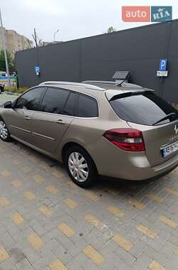 Универсал Renault Laguna 2013 в 