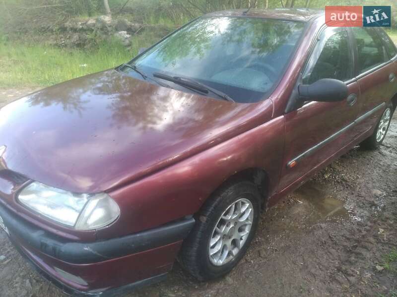 Лифтбек Renault Laguna 1994 в Ивано-Франковске