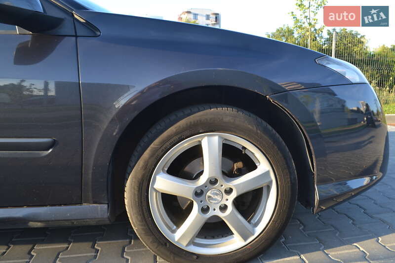 Лифтбек Renault Laguna 2008 в Львове