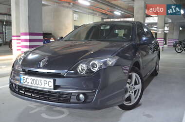 Лифтбек Renault Laguna 2008 в 