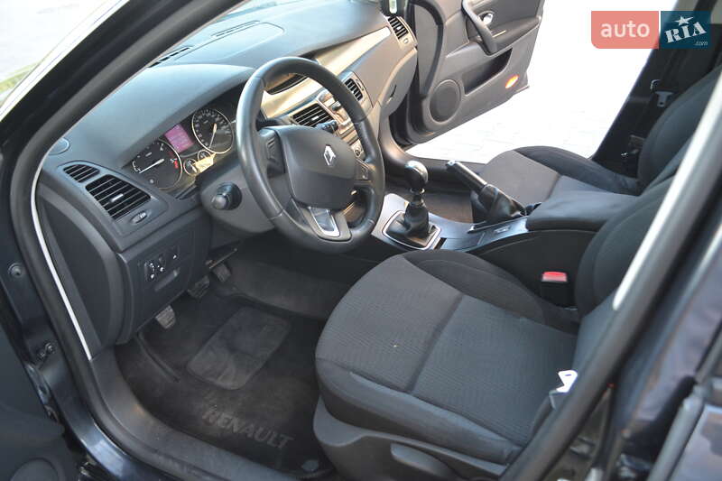 Лифтбек Renault Laguna 2008 в Львове