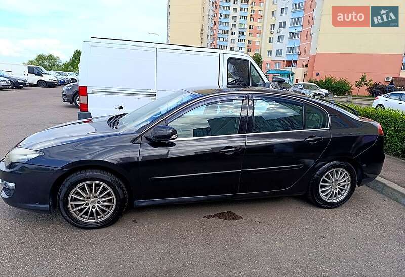 Ліфтбек Renault Laguna 2011 в Києві