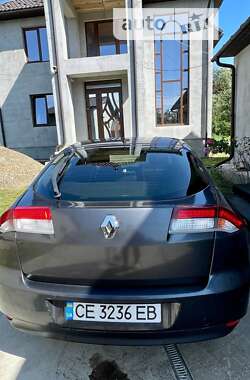 Ліфтбек Renault Laguna 2010 в Чернівцях