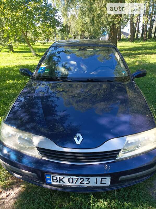 Ліфтбек Renault Laguna 2001 в Кореці