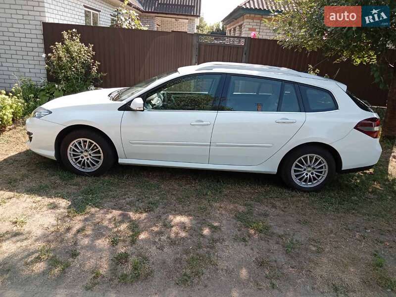 Універсал Renault Laguna 2011 в Черкасах