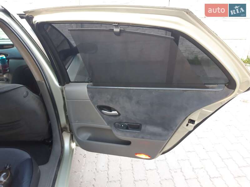 Ліфтбек Renault Laguna 2004 в Рівному фото 17 Ліфтбек Renault Laguna 2004 в Рівному