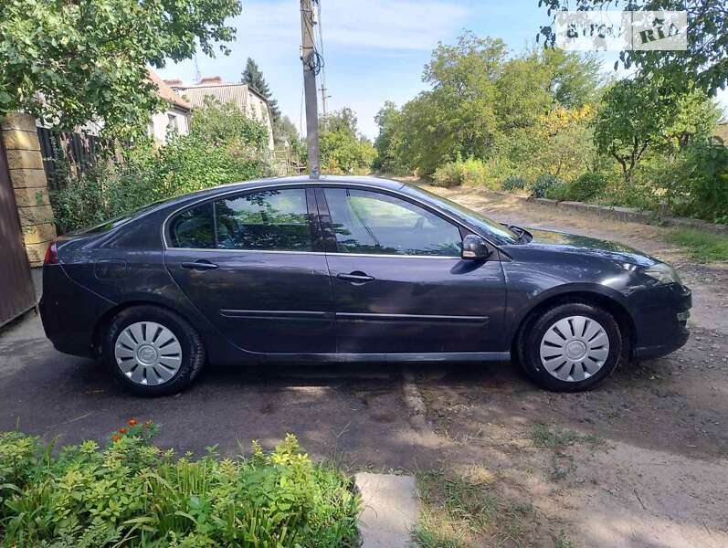 Ліфтбек Renault Laguna 2011 в Дніпрі