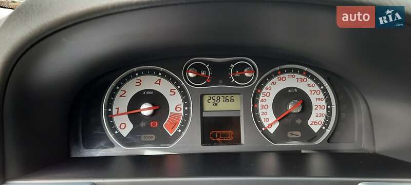 Лифтбек Renault Laguna 2007 в Могилев-Подольске