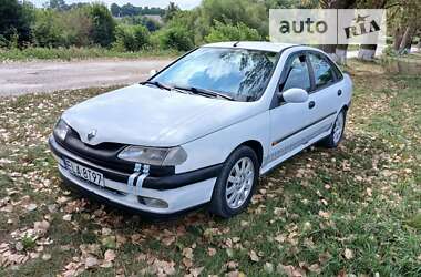 Хэтчбек Renault Laguna 1996 в Борщеве