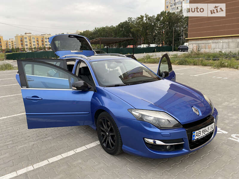 Универсал Renault Laguna 2011 в Святопетровское