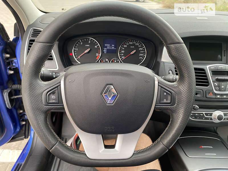 Универсал Renault Laguna 2011 в Святопетровское