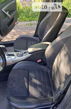 Лифтбек Renault Laguna 2014 в 