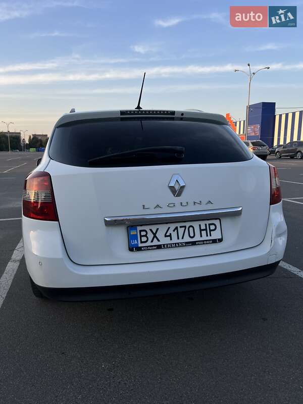 Универсал Renault Laguna 2011 в Каменец-Подольском