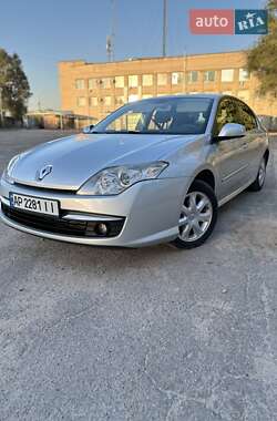 Лифтбек Renault Laguna 2008 в 
