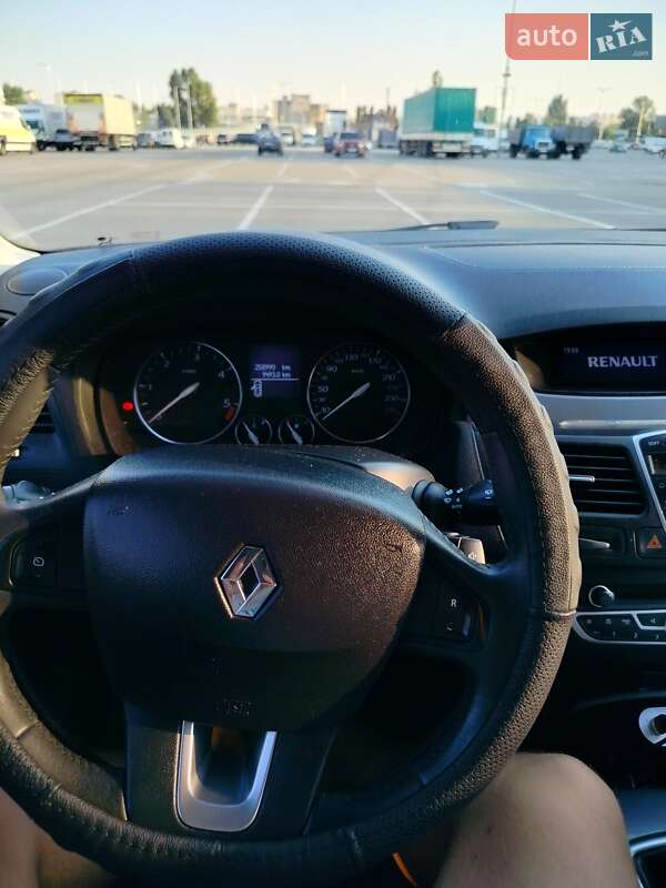 Универсал Renault Laguna 2010 в Киеве
