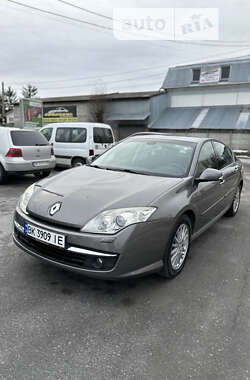 Лифтбек Renault Laguna 2009 в Ровно